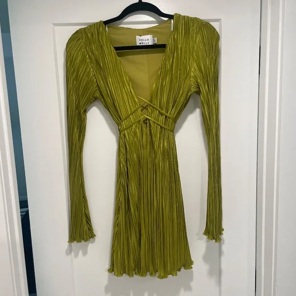 Hello Molly Besties Meet Mini Dress XS in Olive - Picture 3 of 12